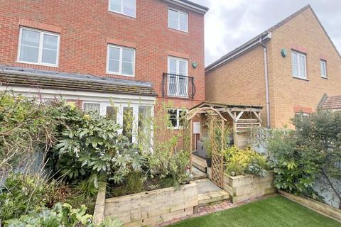 4 bedroom townhouse for sale, Dovecote Drive, Pelton Fell, Chester Le Street