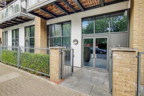 2 bedroom apartment for sale, Gwynne Road, London