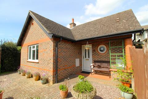 27 Beech Hill, Letchworth Garden City, SG6 4EE