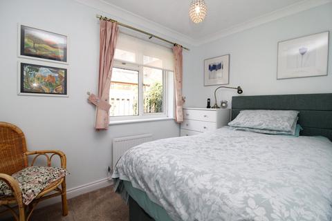 27 Beech Hill, Letchworth Garden City, SG6 4EE