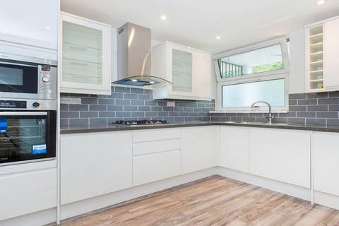 3 bedroom flat to rent, NW1