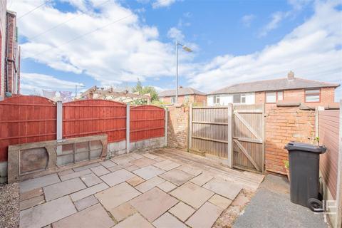 4 bedroom terraced house for sale, St. Helens Road, Bolton BL3