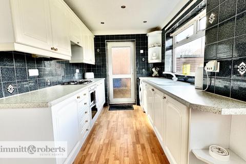 9 Castle Close, Hetton Le Hole, Houghton Le Spring, DH5 0HA