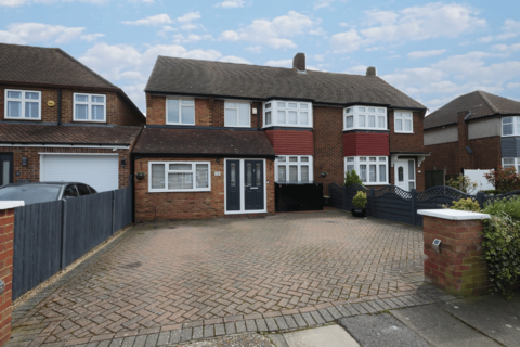 5 bedroom semi-detached house for sale, Carew Road, Ashford TW15