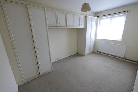 37 Beechtree Avenue, Englefield Green, Egham, TW20 0TD