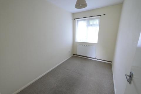 37 Beechtree Avenue, Englefield Green, Egham, TW20 0TD