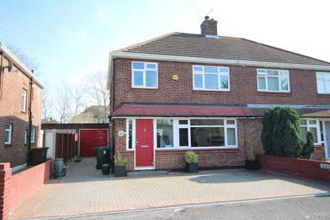 1 Barn Close, Ashford, TW15 1DW