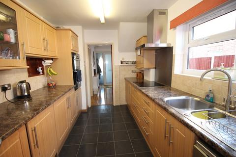 1 Barn Close, Ashford, TW15 1DW