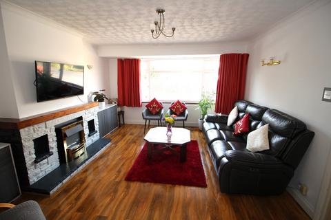 1 Barn Close, Ashford, TW15 1DW