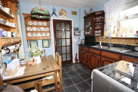 10 Frobisher Crescent, Staines-upon-thames, TW19 7DX
