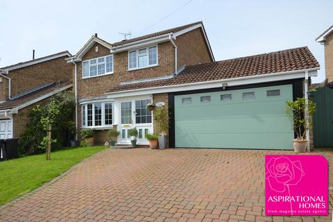 4 bedroom detached house for sale, Courtwood, Stanwick