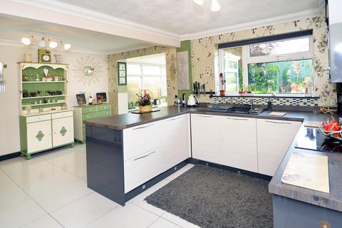 4 bedroom detached house for sale, Courtwood, Stanwick