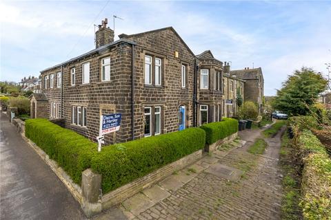 3 bedroom terraced house for sale, Greenley Hill, Wilsden, Bradford, West Yorkshire, BD15