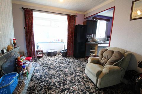 3 bedroom semi-detached house for sale, Isherwood Drive, Marple