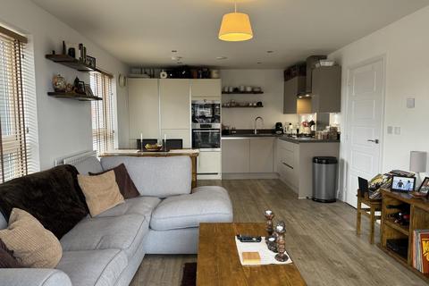 2 bedroom flat to rent, Ebbsfleet Valley, DA10