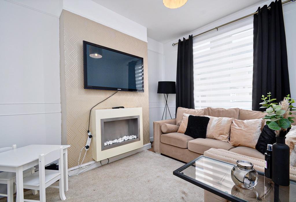 Gore Street, Newport 3 bed terraced house for sale £185,000