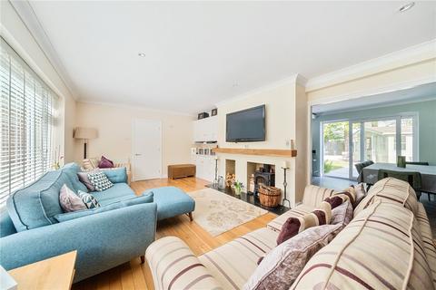 4 bedroom detached house for sale, Echo Barn Lane, Wrecclesham, Farnham, Surrey, GU10
