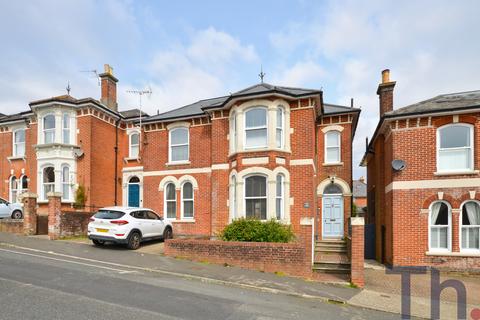 5 bedroom detached house for sale, Newport PO30