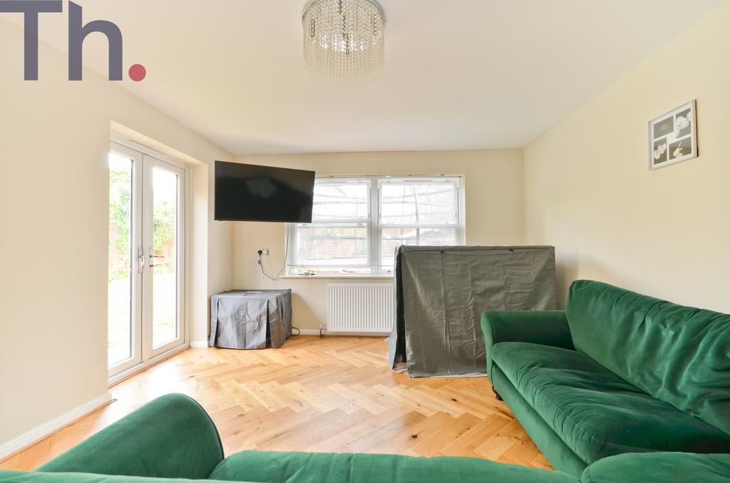 Living Room.JPG