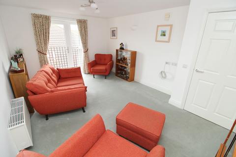 2 bedroom apartment for sale, The Limes, Westbury Lane, Newport Pagnell