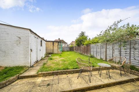 199 Orchard Way, Beckenham, BR3 3EJ