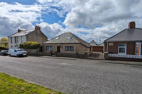 5 bedroom detached bungalow for sale, Penshaw Lane, Penshaw, DH4