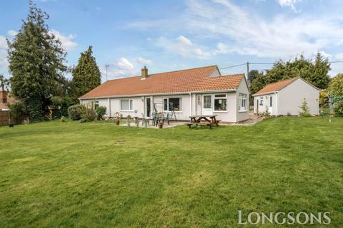 4 bedroom detached bungalow for sale, Tumbler Hill, Swaffham