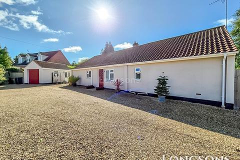 4 bedroom detached bungalow for sale, Tumbler Hill, Swaffham