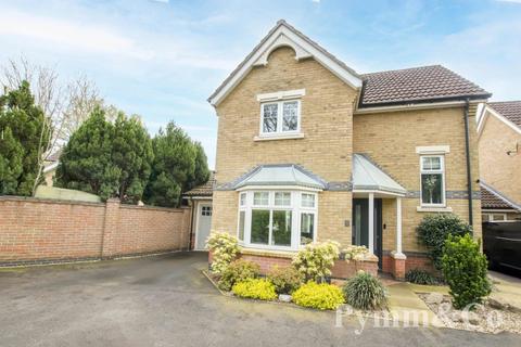 3 bedroom detached house for sale, Oatfield Close, Norwich NR10