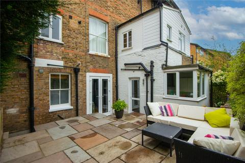 20a Queens Road, Twickenham, TW1 4EX