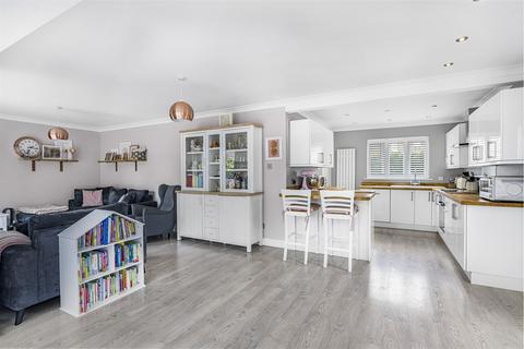 20 Gossmore Walk, Marlow, SL7 1QZ