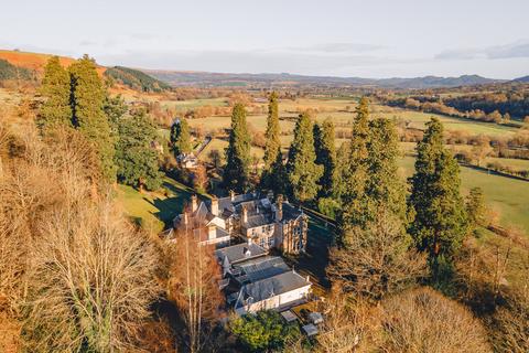 undefined, Llandinam SY17