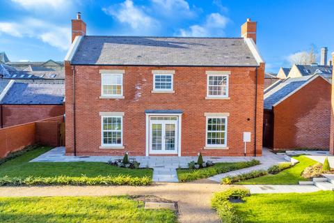 4 bedroom detached house for sale, Wrexham LL14