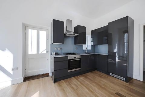 2 bedroom flat for sale, Eardley Crescent, London, SW5