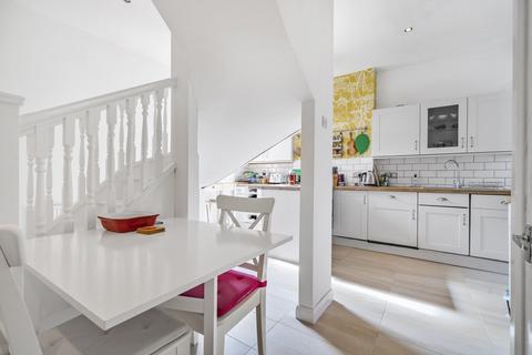 131 Inchmery Road, London, SE6 1DF