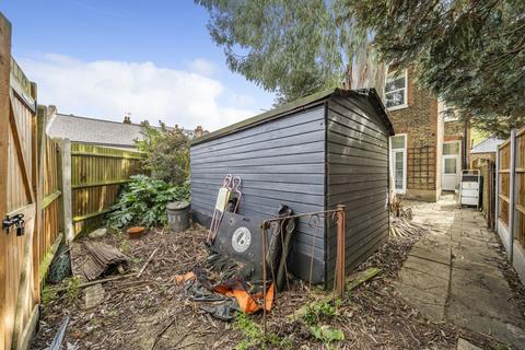 131 Inchmery Road, London, SE6 1DF