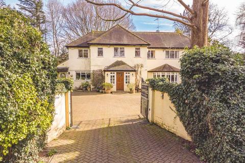 Triveni Ascot Road, Maidenhead, SL6 2HT