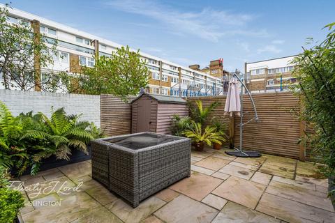 3 bedroom flat for sale, Hertford Road, Islington, N1