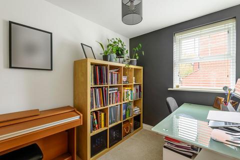 4 bedroom terraced house for sale, Annesley Place, Bromley