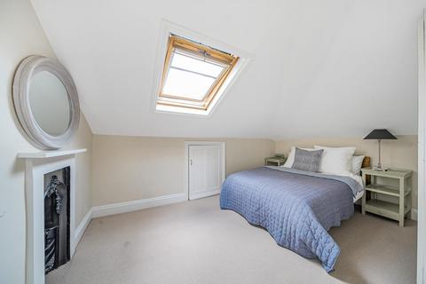 2 bedroom flat for sale, Priory Road, South Hampstead