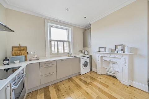 2 bedroom flat for sale, Priory Road, South Hampstead