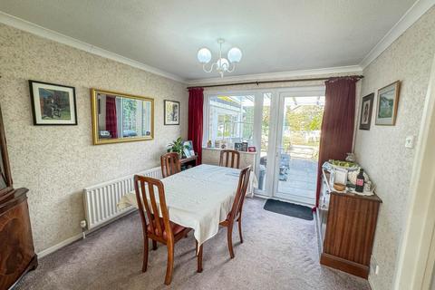 3 bedroom semi-detached house for sale, Brentford Close, Wallingford OX10