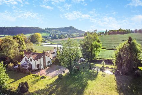 3 bedroom detached house for sale, Bury Hill, Weston Under Penyard