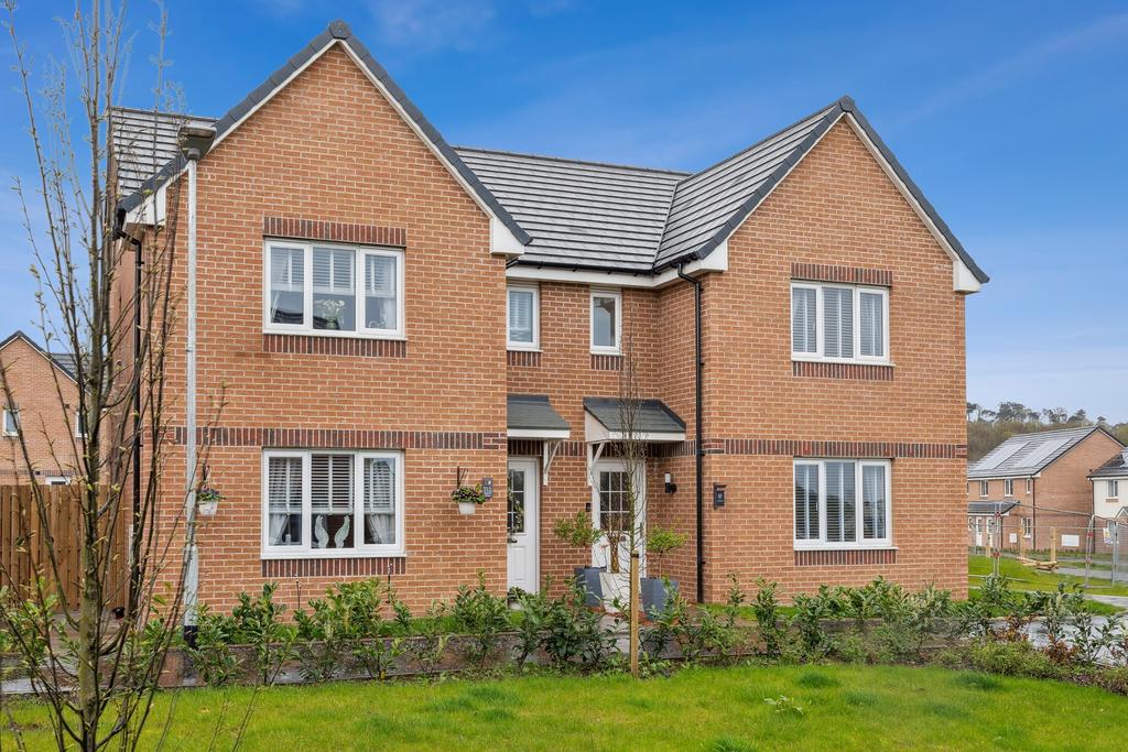 Trench Drive, Darnley, Glasgow... 3 bed semidetached house for sale