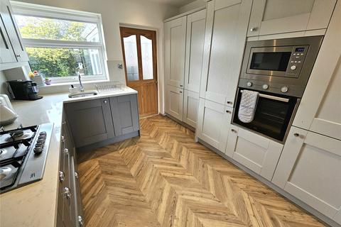 16 Andrews Walk, Wirral, CH60 2SE