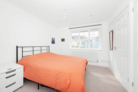 3 bedroom house for sale, Staffordshire Street, Peckham, London, SE15
