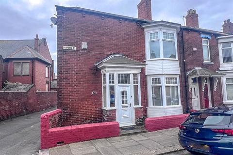 2 bedroom end of terrace house to rent, Oxford Street, South Shields