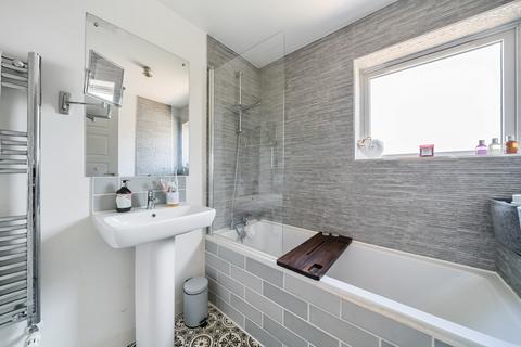 39 Morris Drive, Belvedere, DA17 6FJ