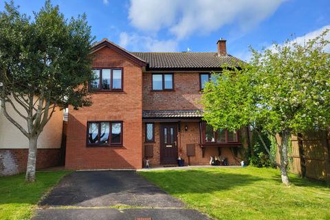 4 bedroom detached house for sale, Newbery  Close, Colyton, Devon