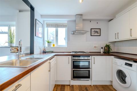 2 bedroom apartment for sale, Farnan Road, London SW16